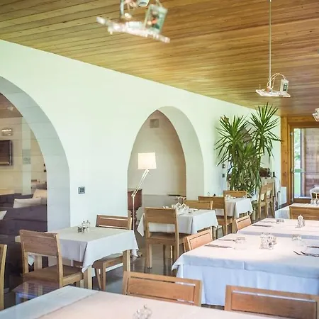 La Pergola 3*