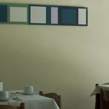 Готель La Pergola 3*